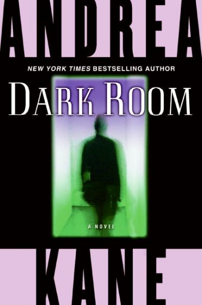 Dark room / Andrea Kane.